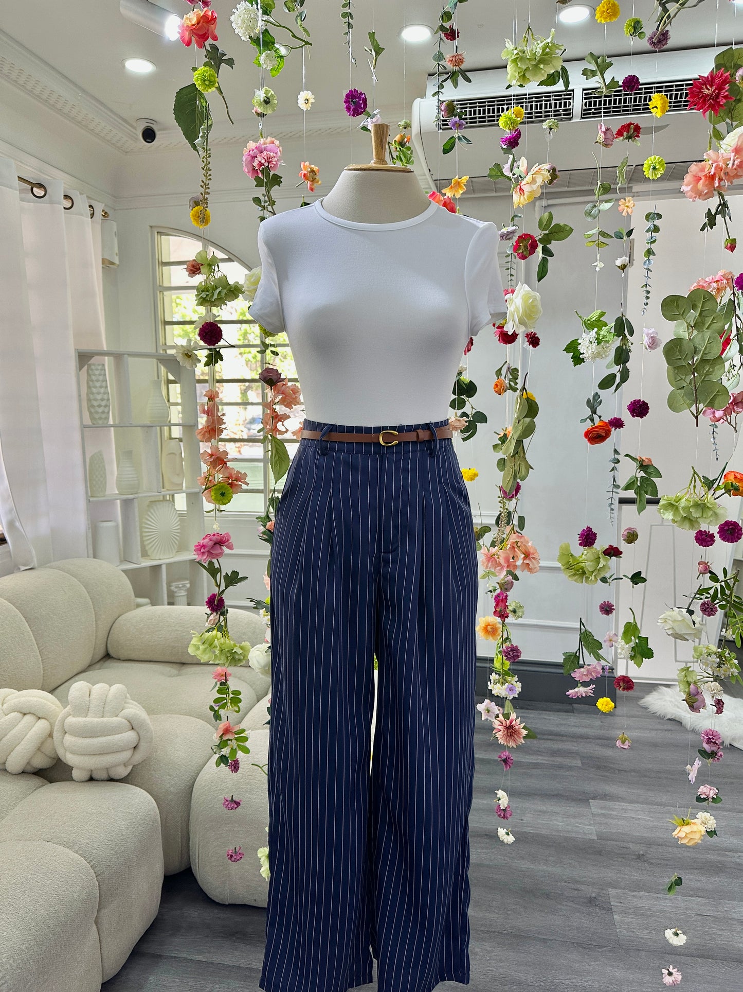 Pantalón casual franjas