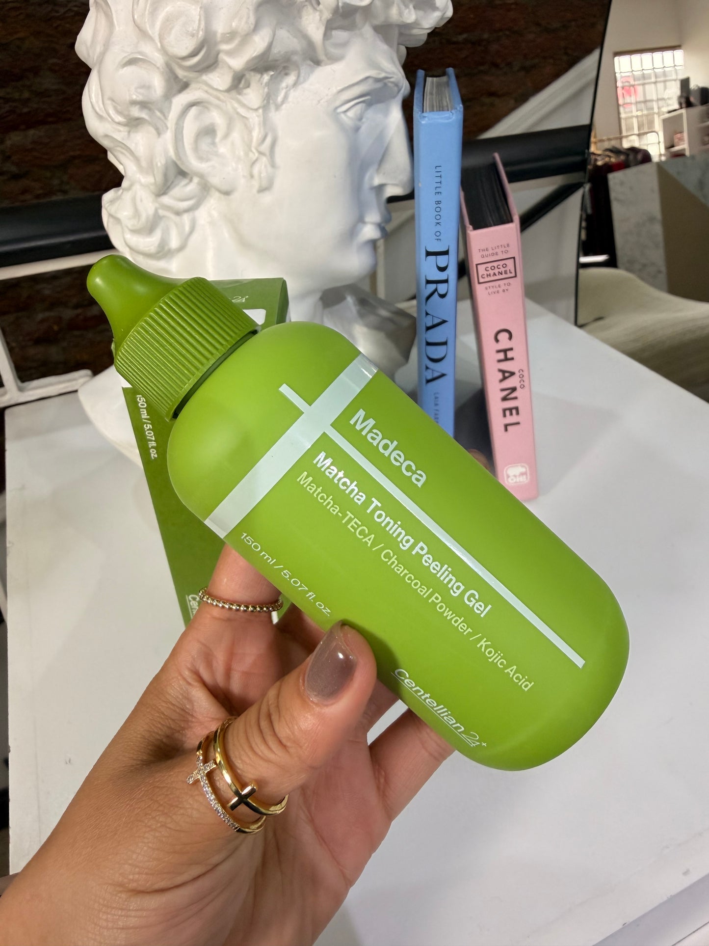 CENTELLIAN 24 Madeca Matcha Exfoliante suave para una piel