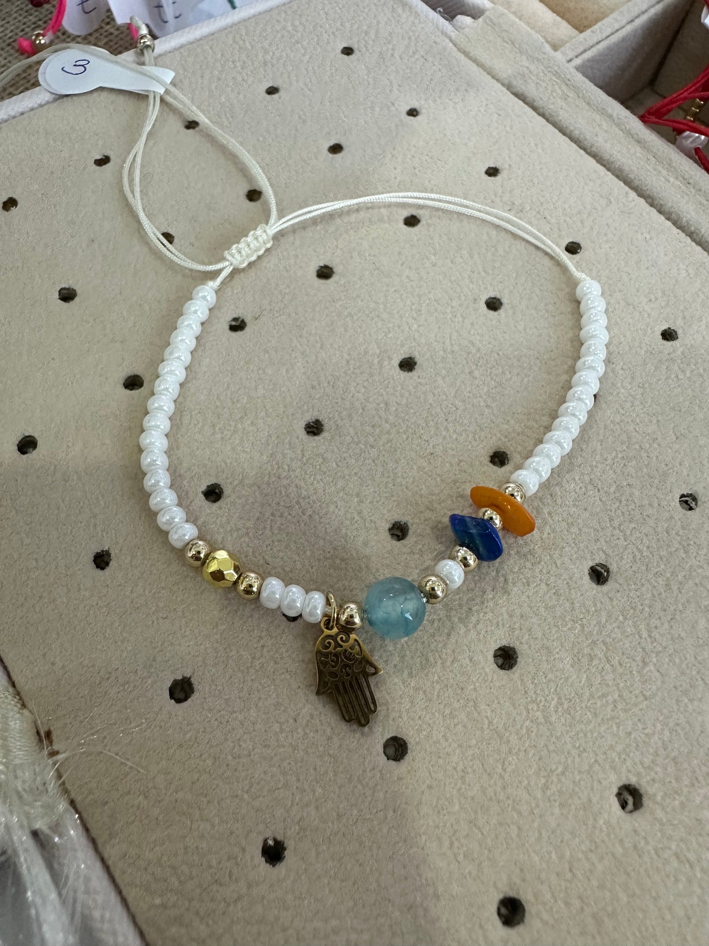 Pulseras variadas