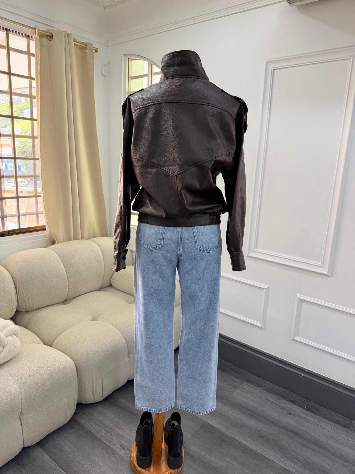 Leather jacket café