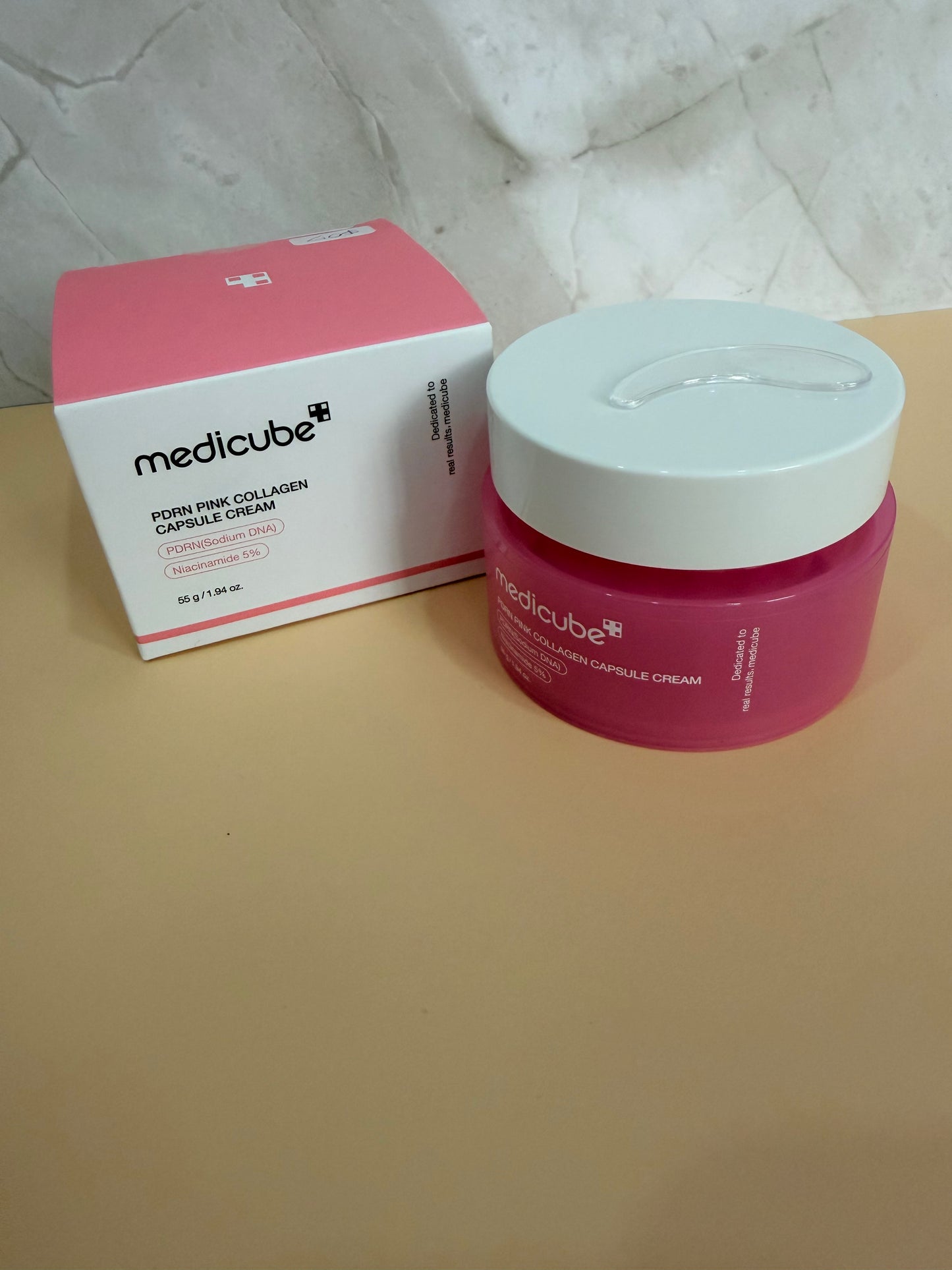 Medicube Salmon DNA PDRN Crema de cápsula de colágeno rosa e hidratante facial