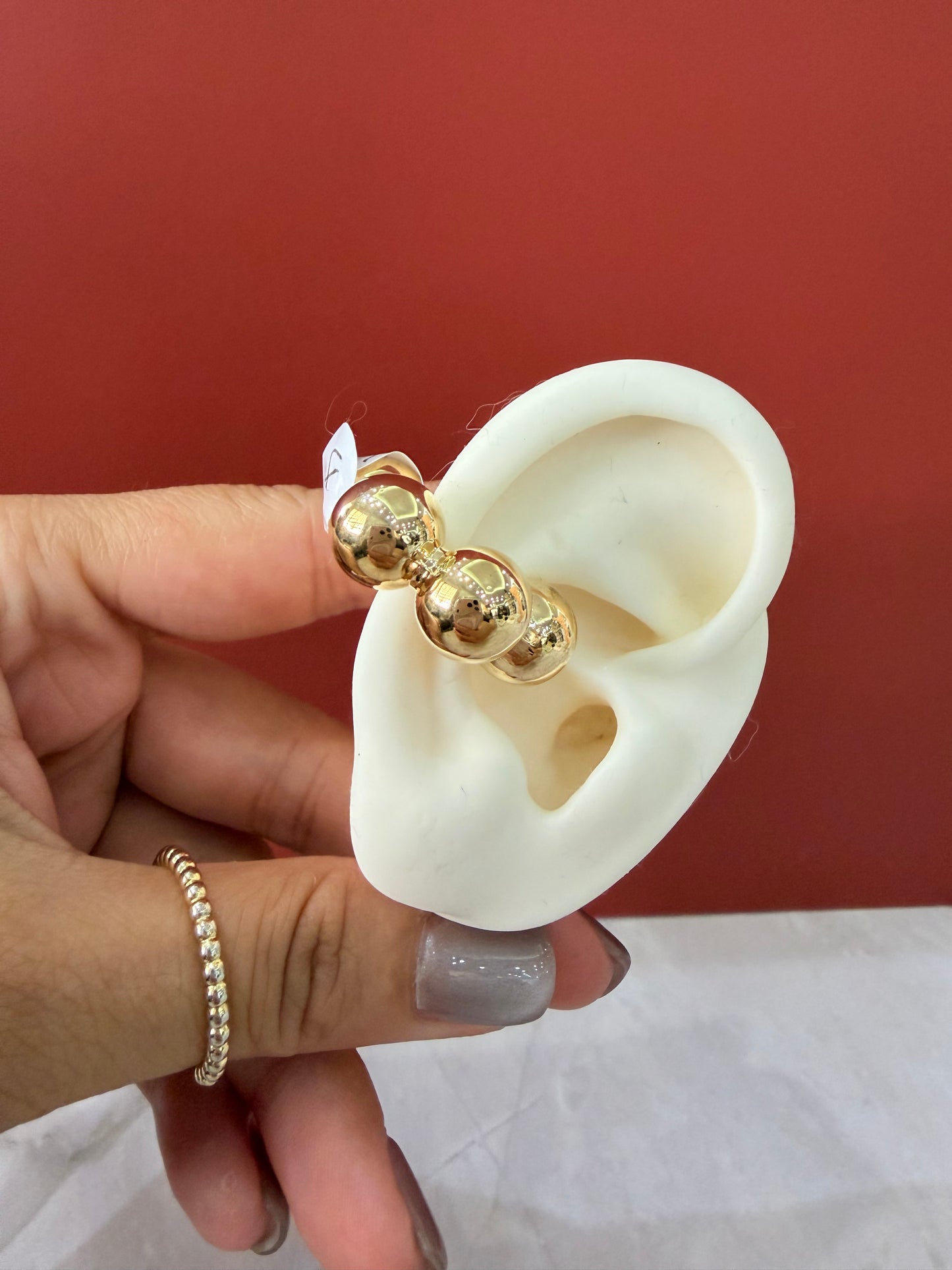 Ear cuff variados