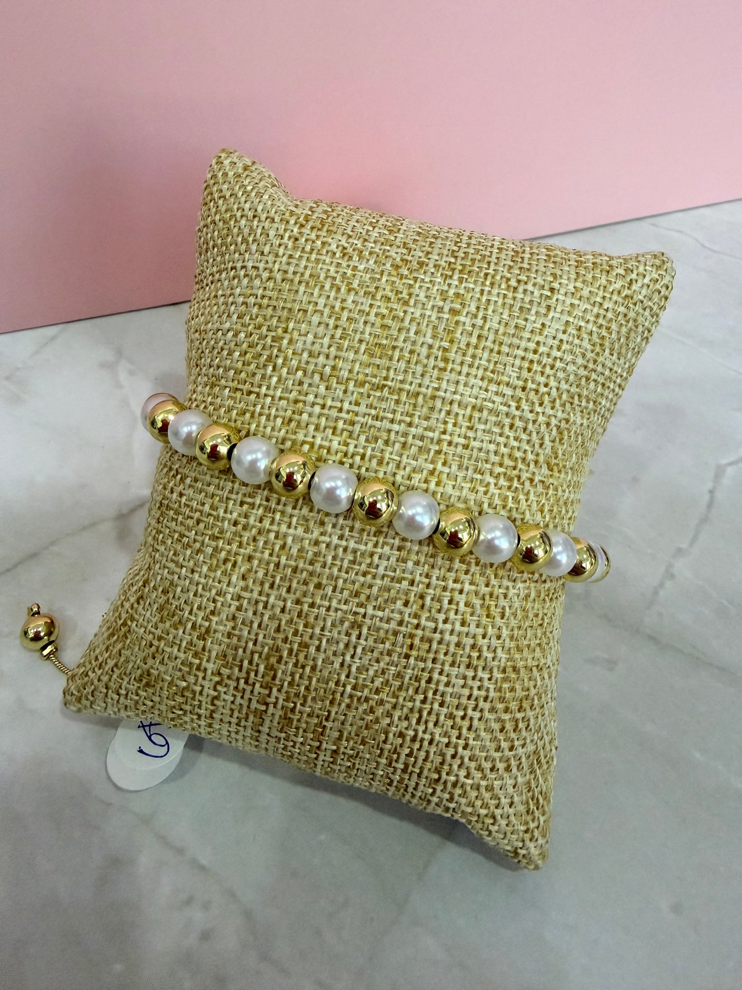 Pulseras variadas