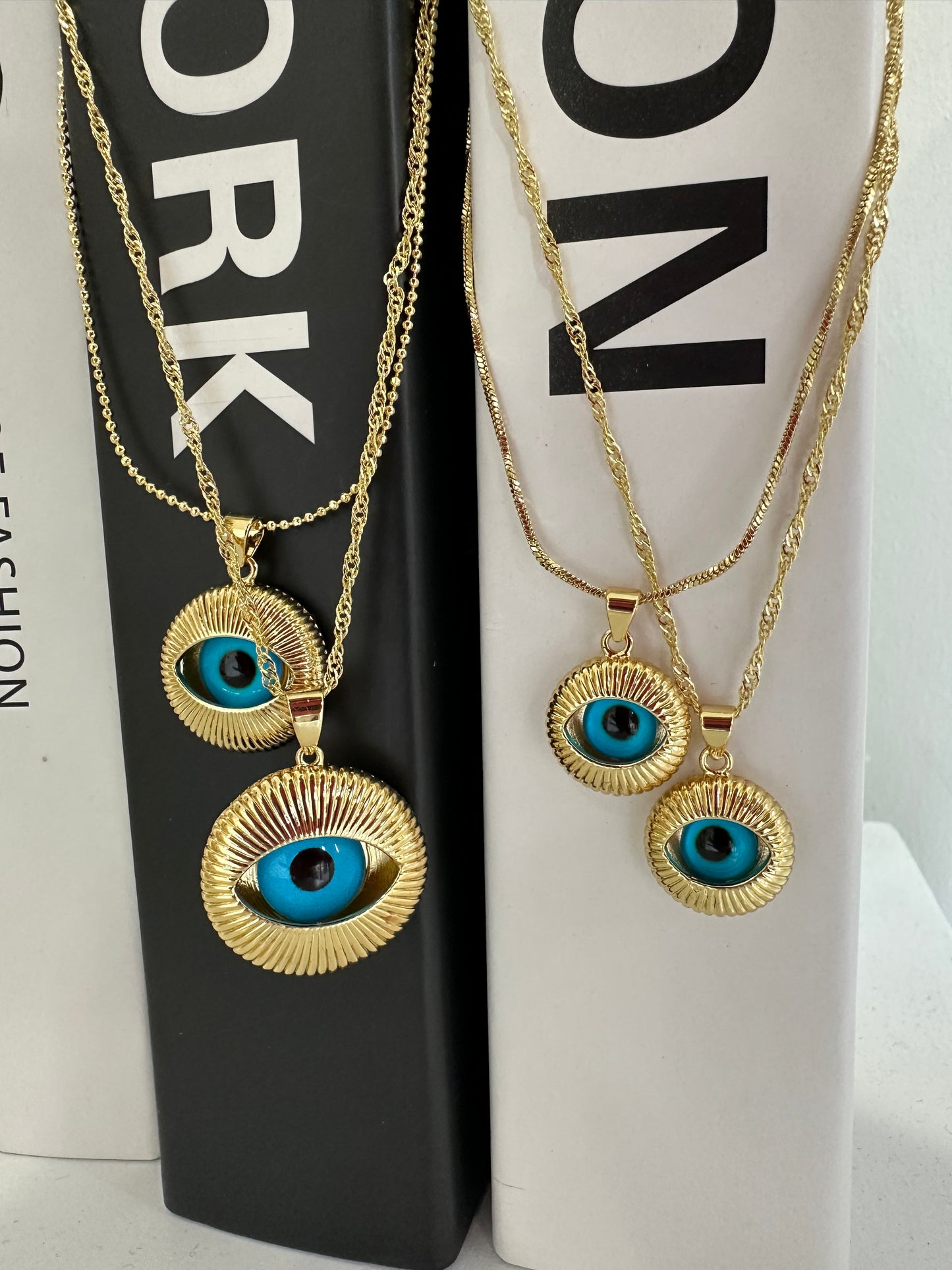 Collar ojo turco dorado