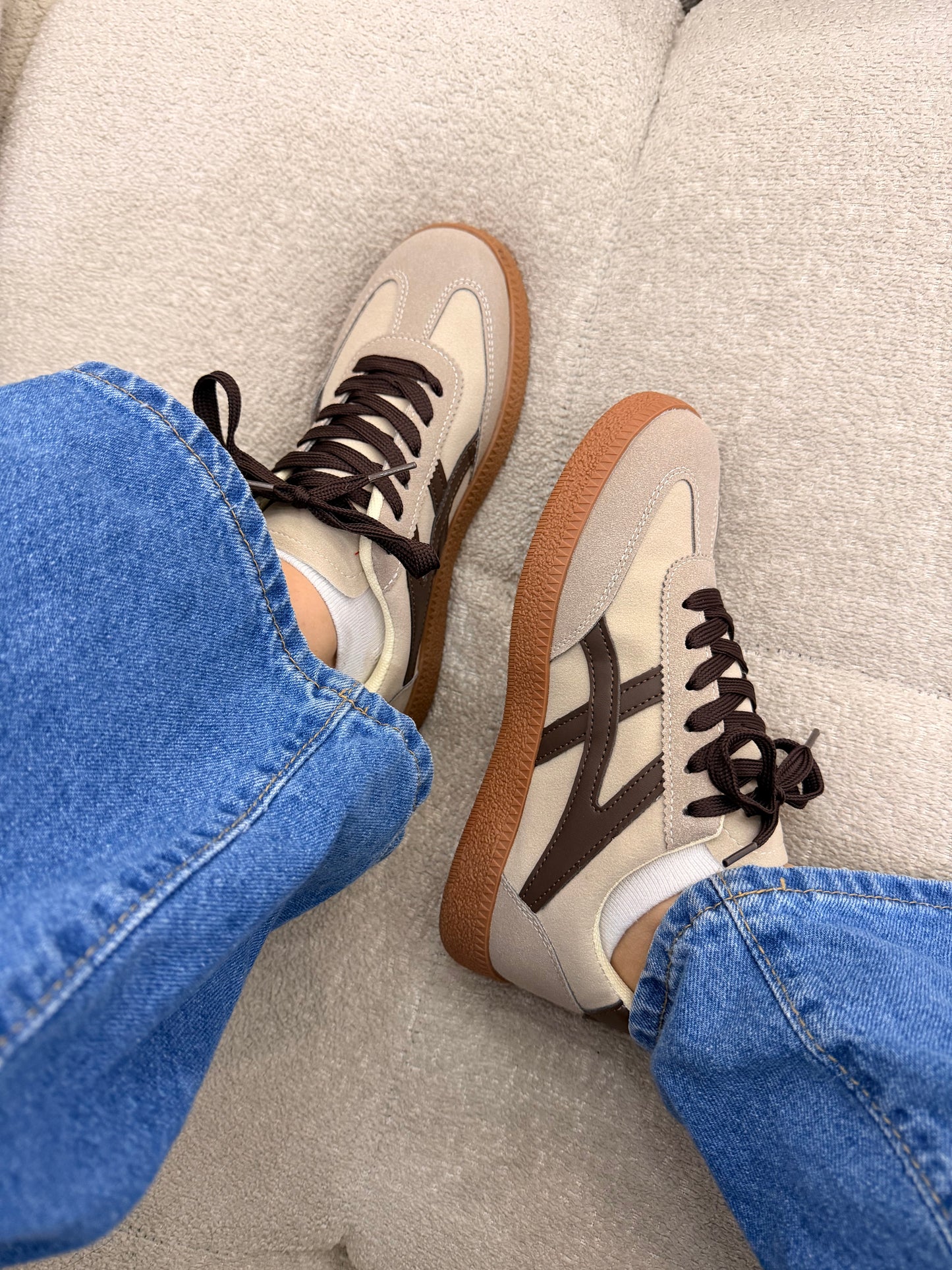 Sneaker marrón