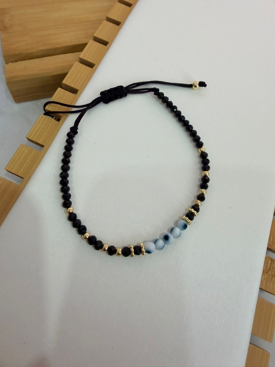 Pulseras variadas