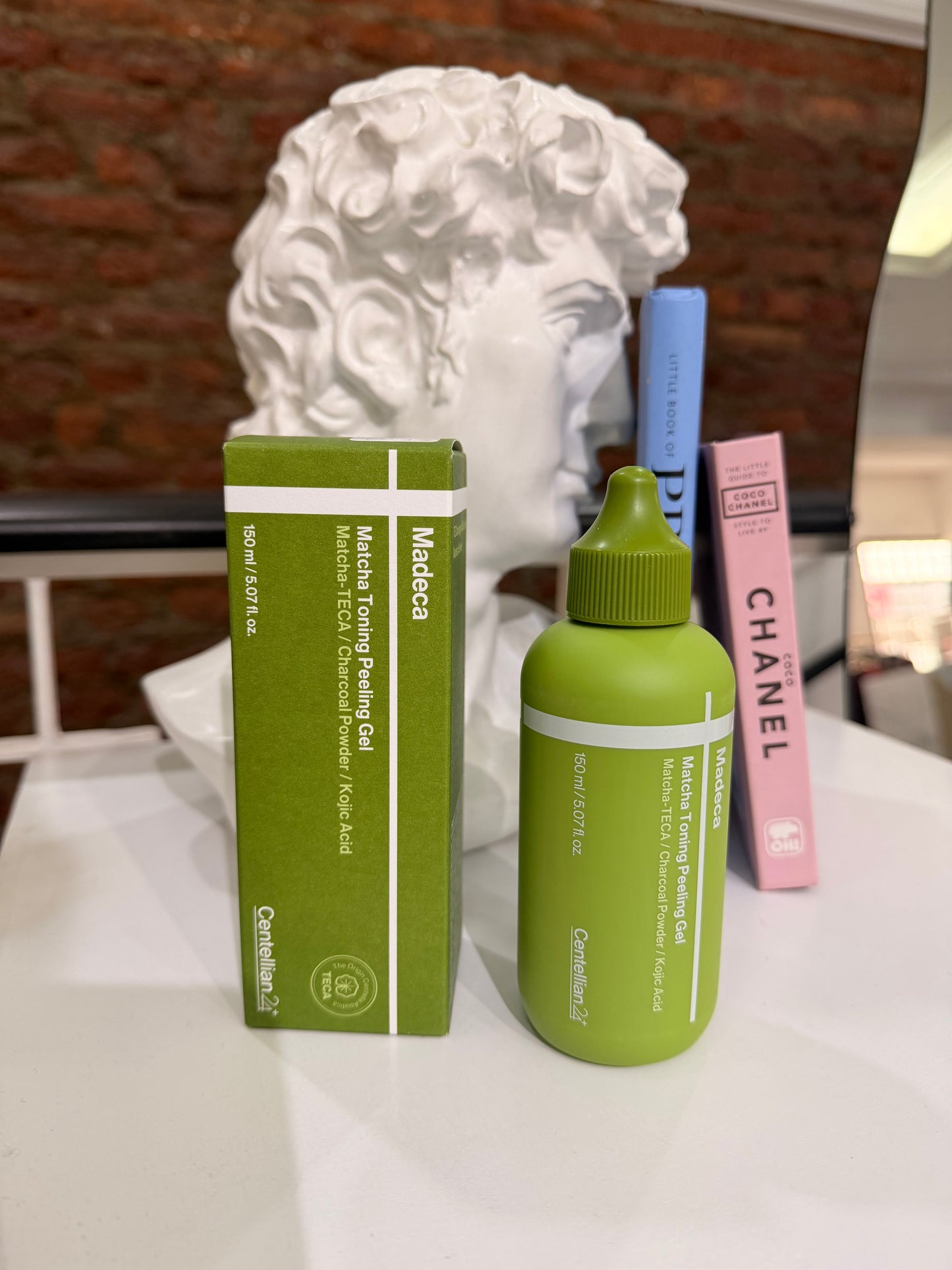 CENTELLIAN 24 Madeca Matcha Exfoliante suave para una piel