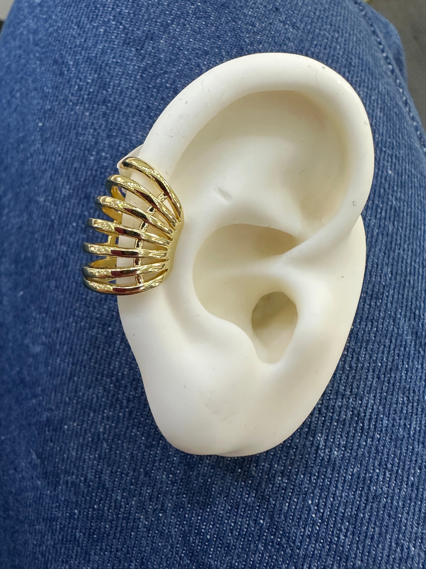 Ear cuff variados