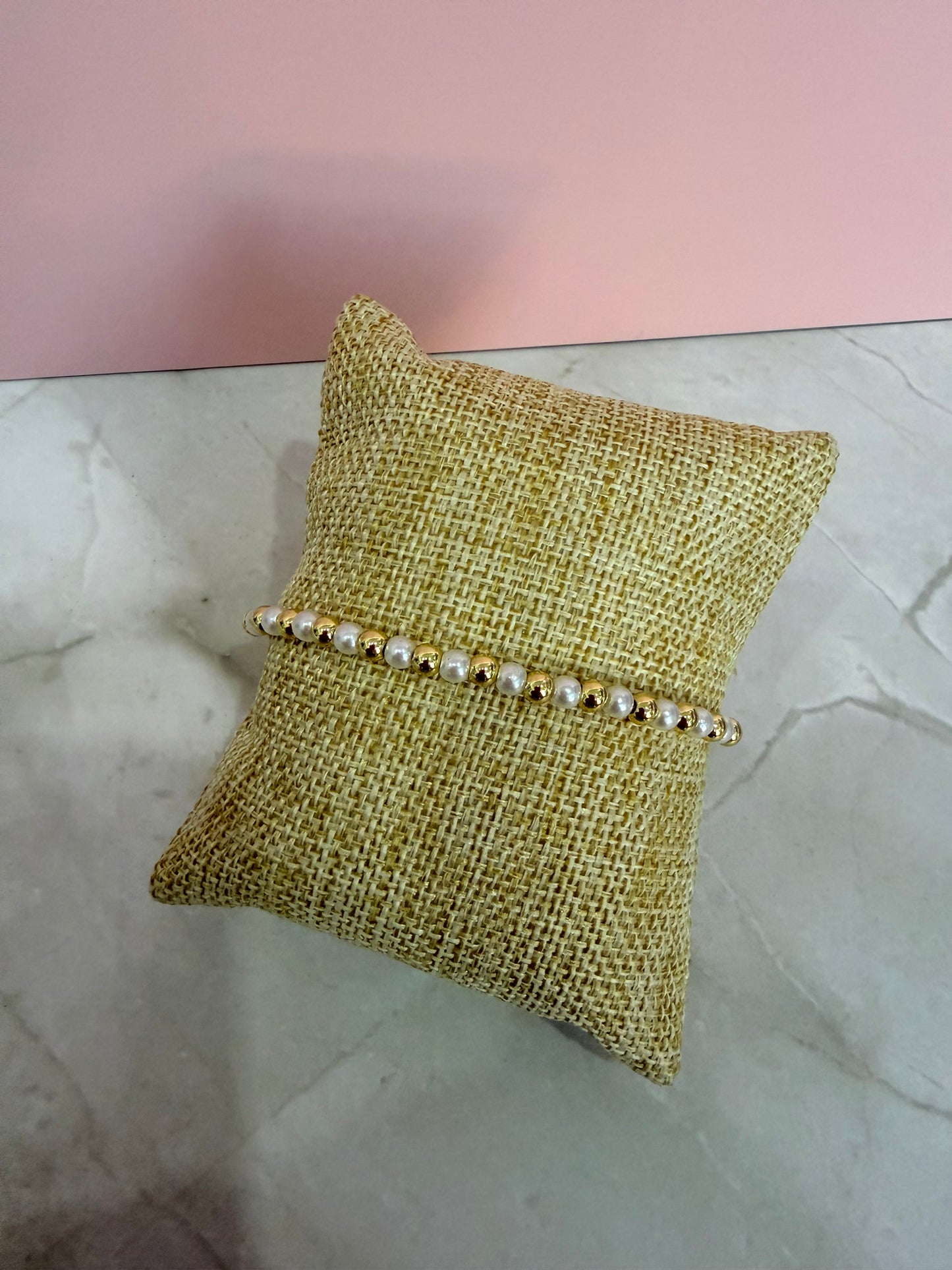 Pulseras variadas
