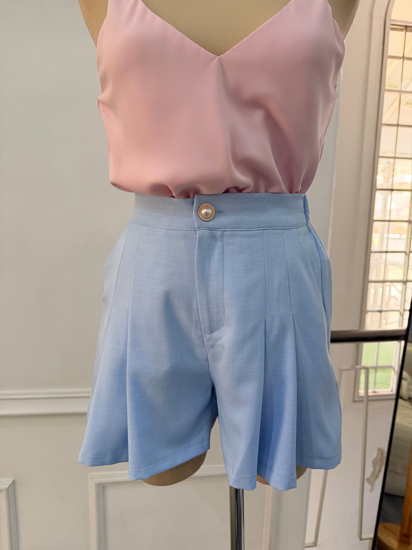 Short pierna ancha