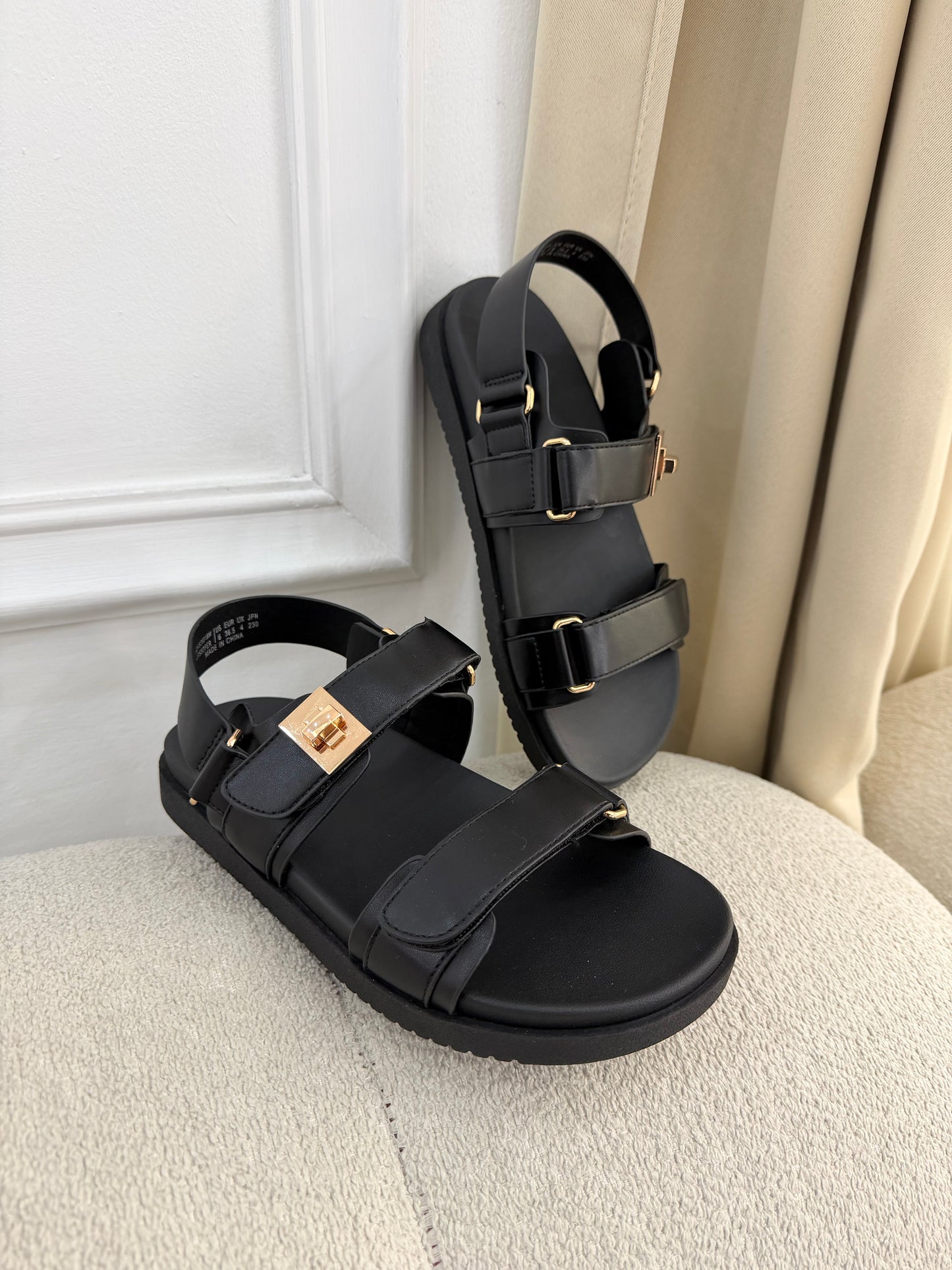 Sandalias inspiración Chypre