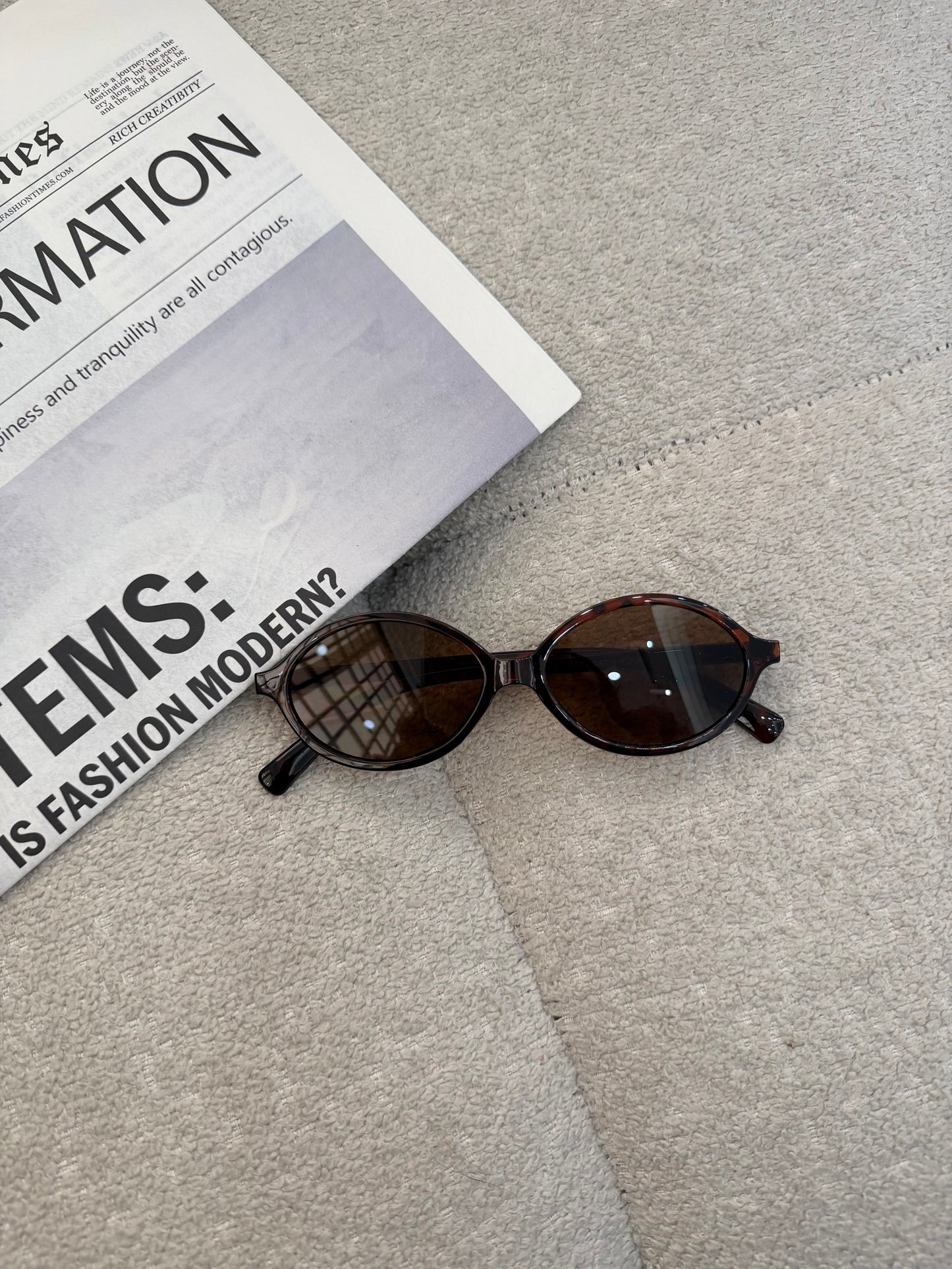 Lentes ovalados variados