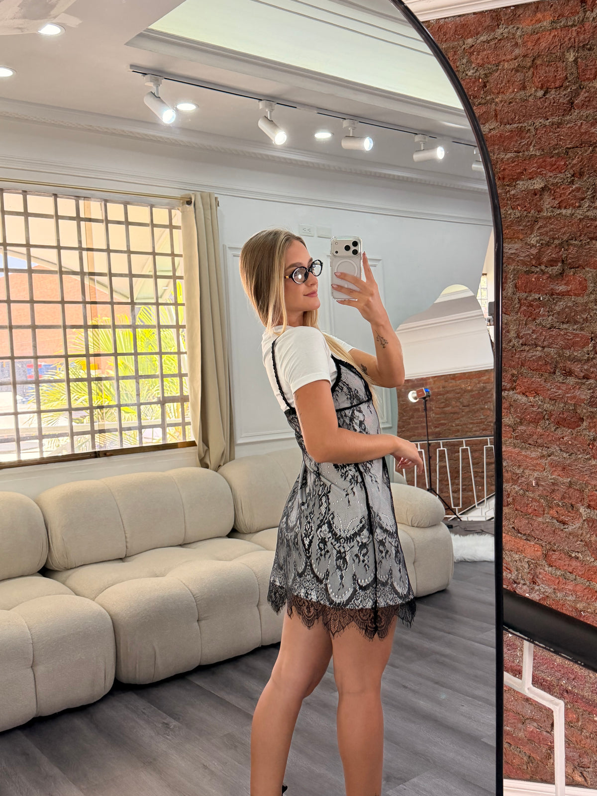 Vestido con encaje