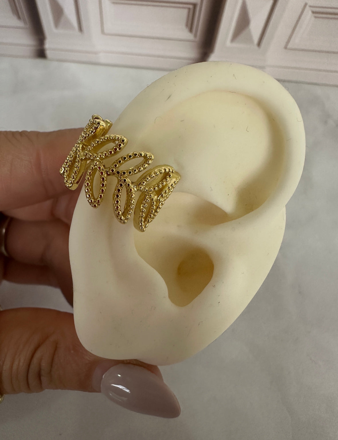 Ear cuff variados