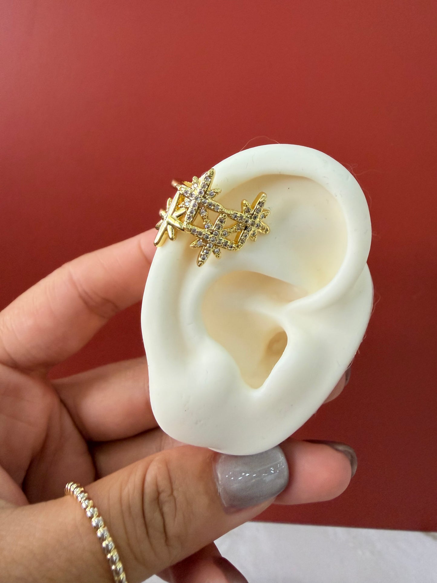 Ear cuff variados