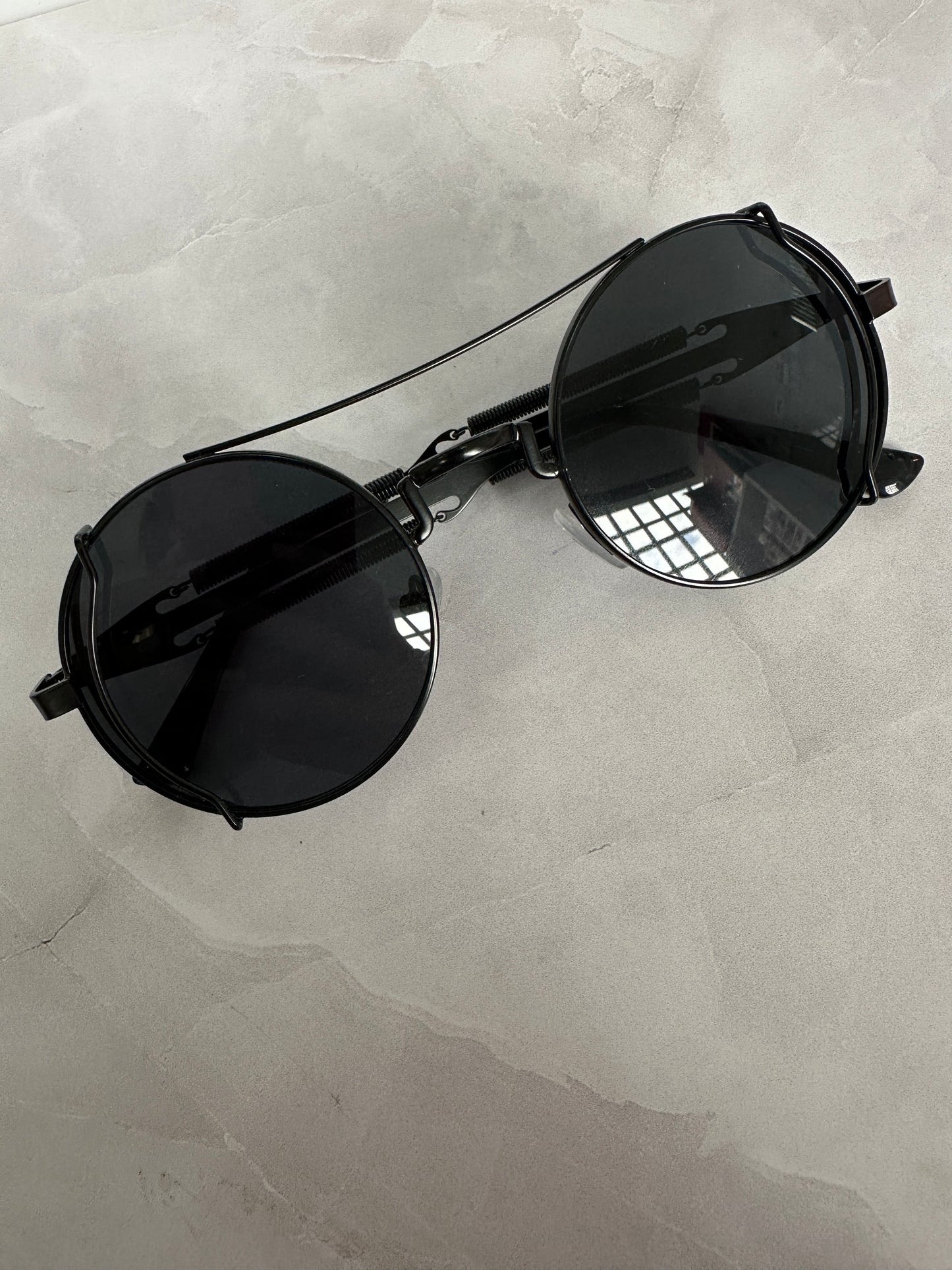 Lentes de sol variados