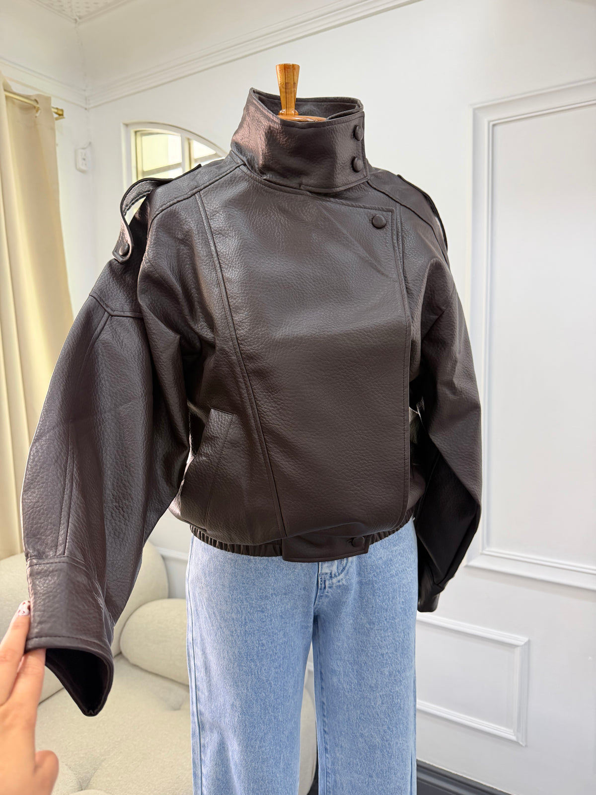Leather jacket café