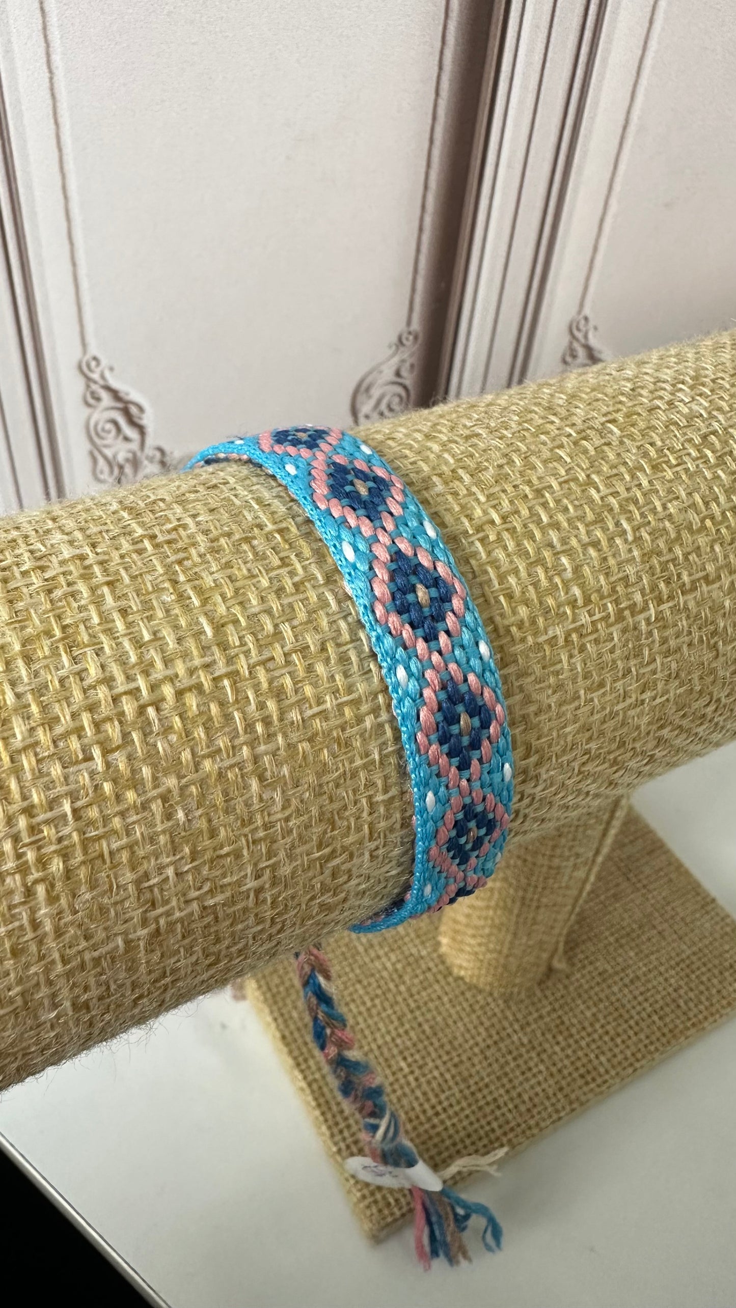 Pulseras variadas
