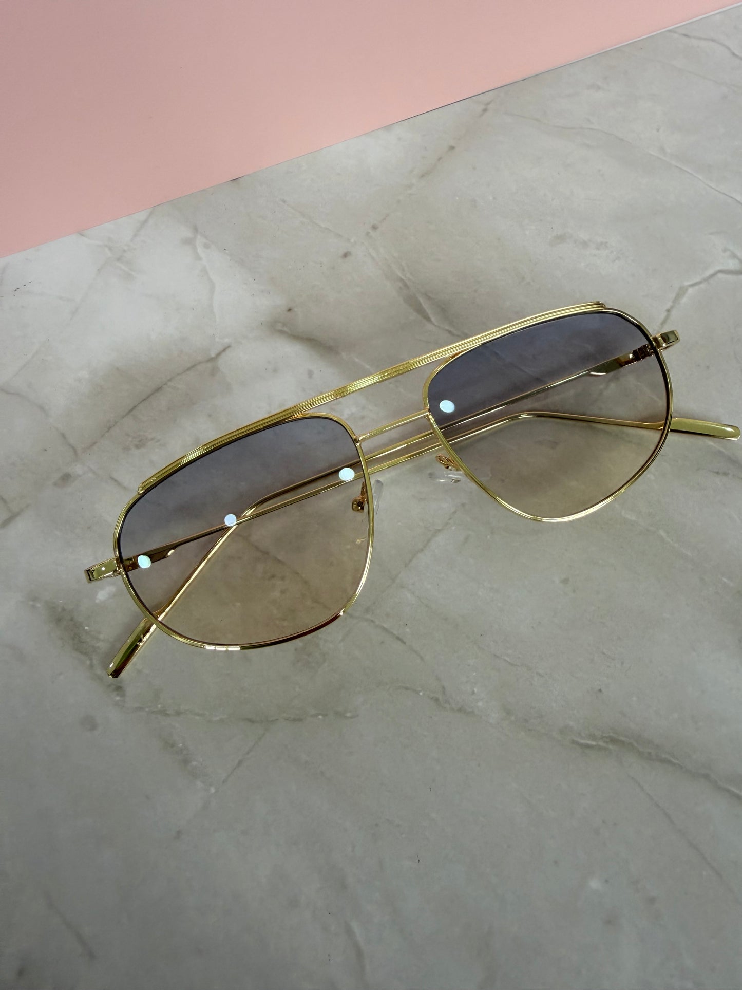 Lentes de sol estilo aviador