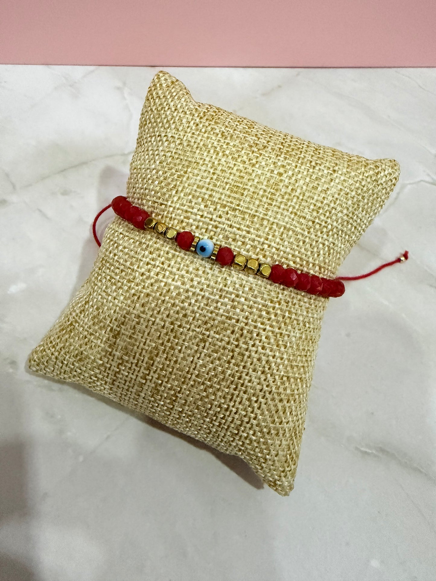 Pulseras variadas