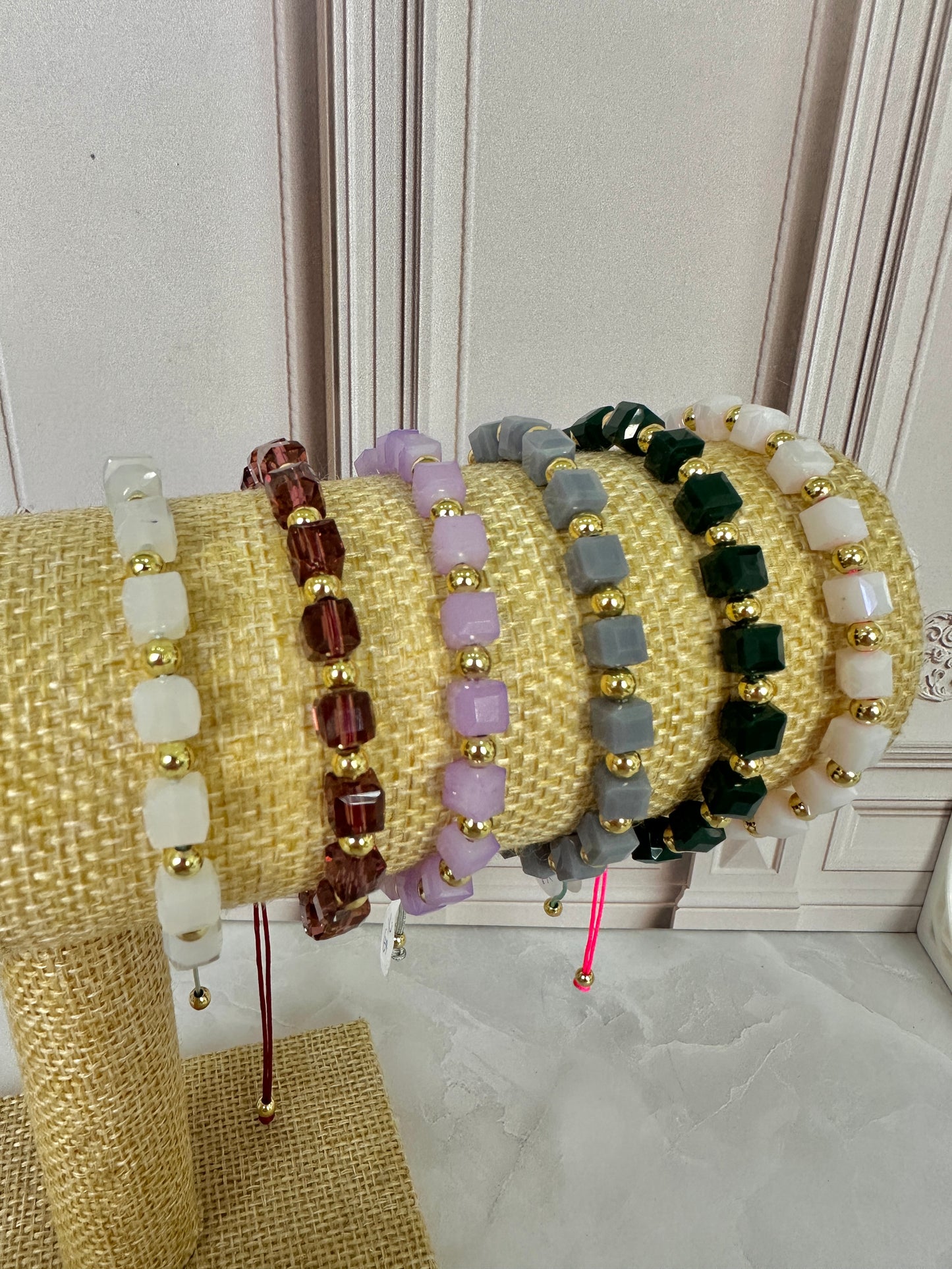 Pulseras piedras ajustables