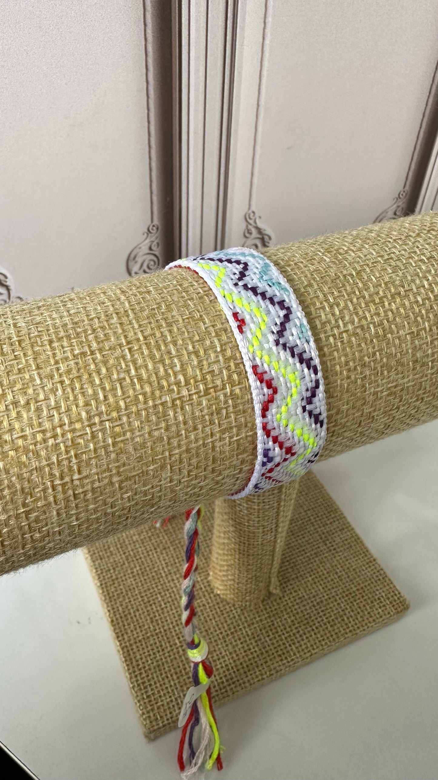 Pulseras variadas