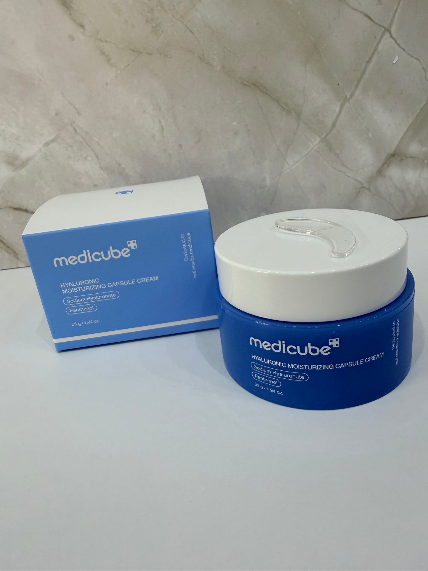 Medicube crema cápsula con ácido hialurónico