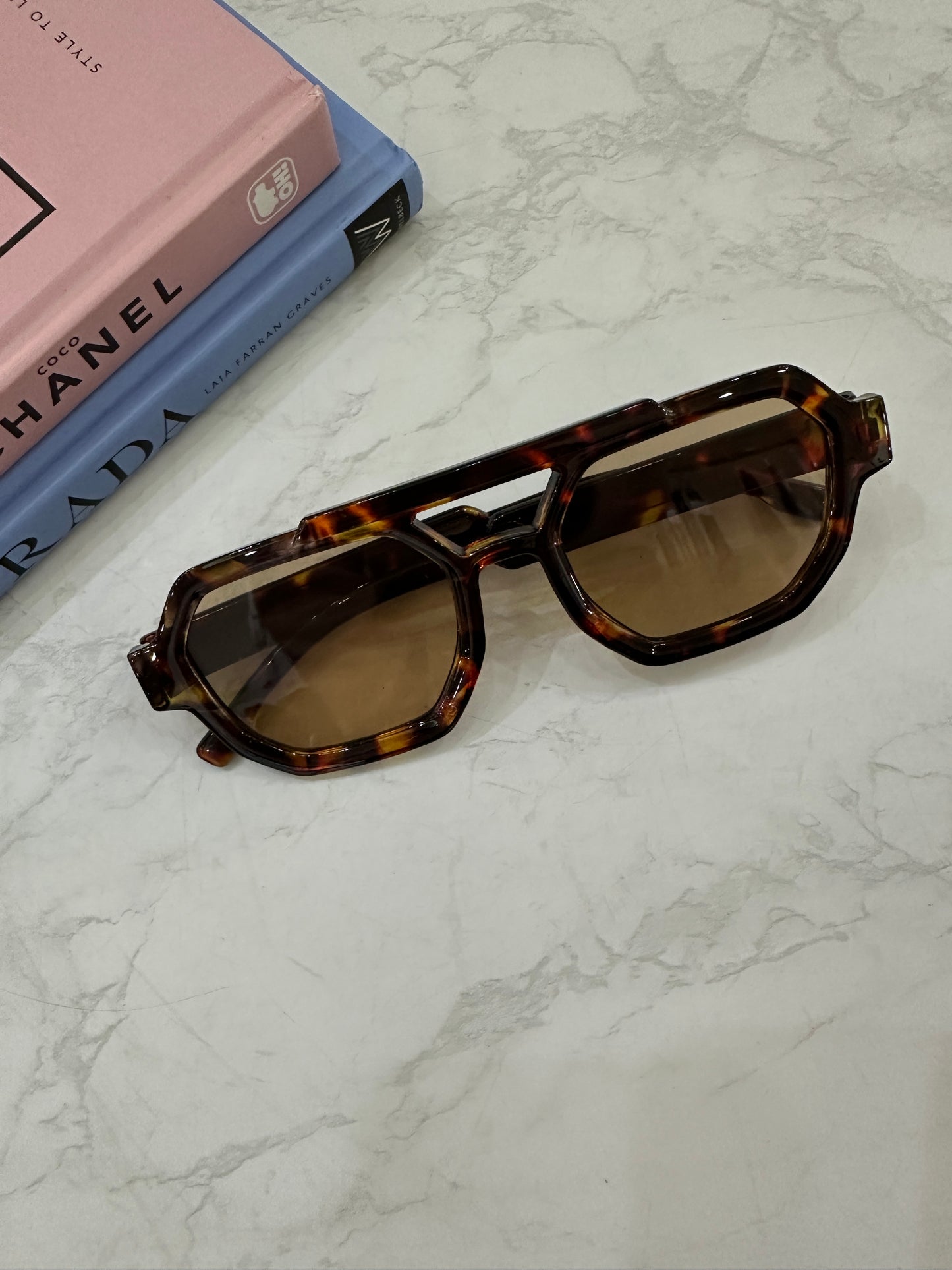 Lentes de sol variados