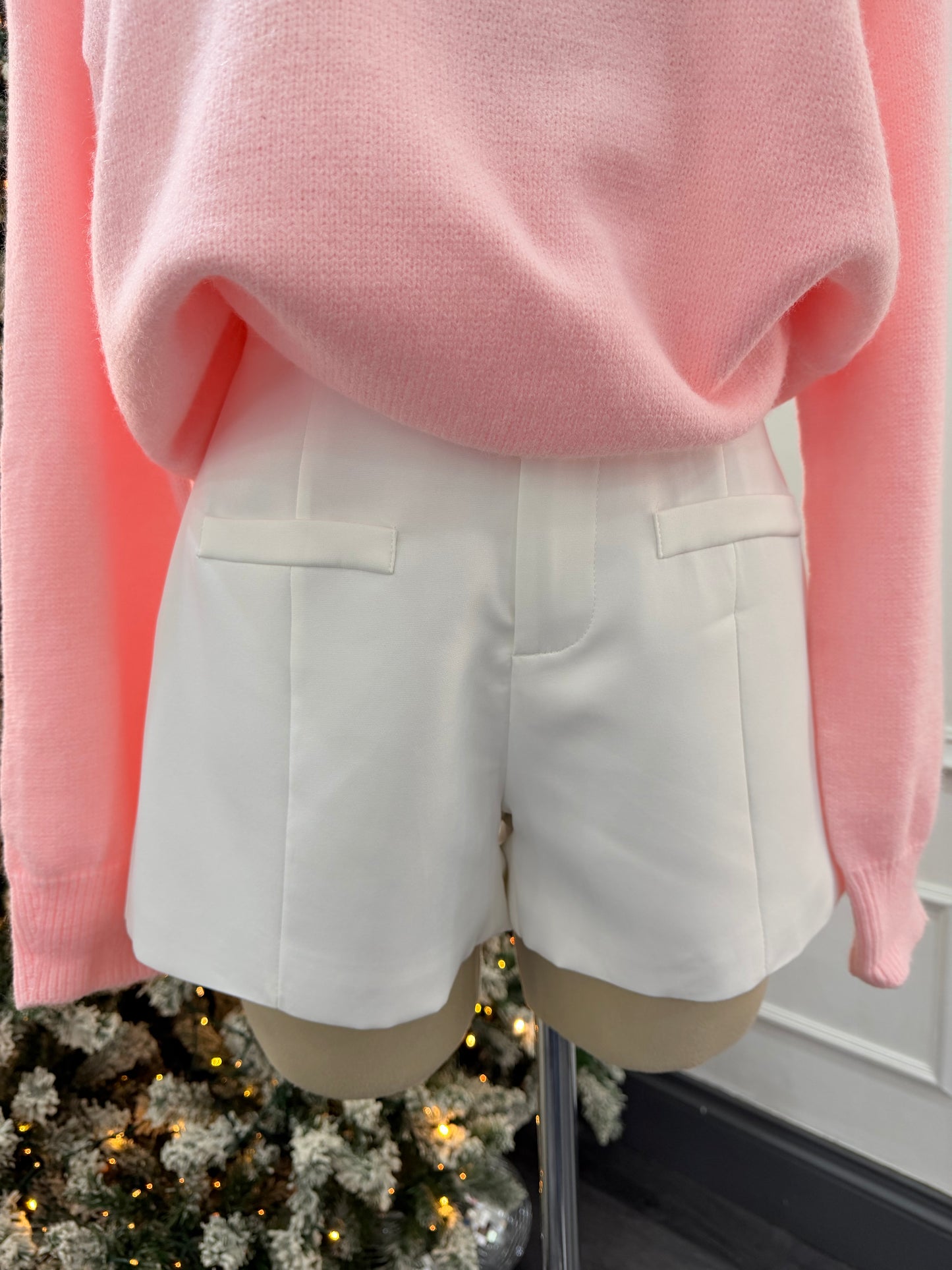 Short casual bolsillo falso