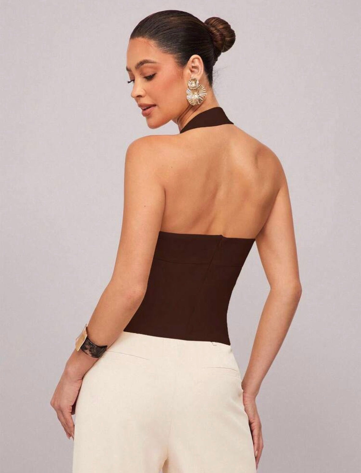 Blusa halter escote cuadrado