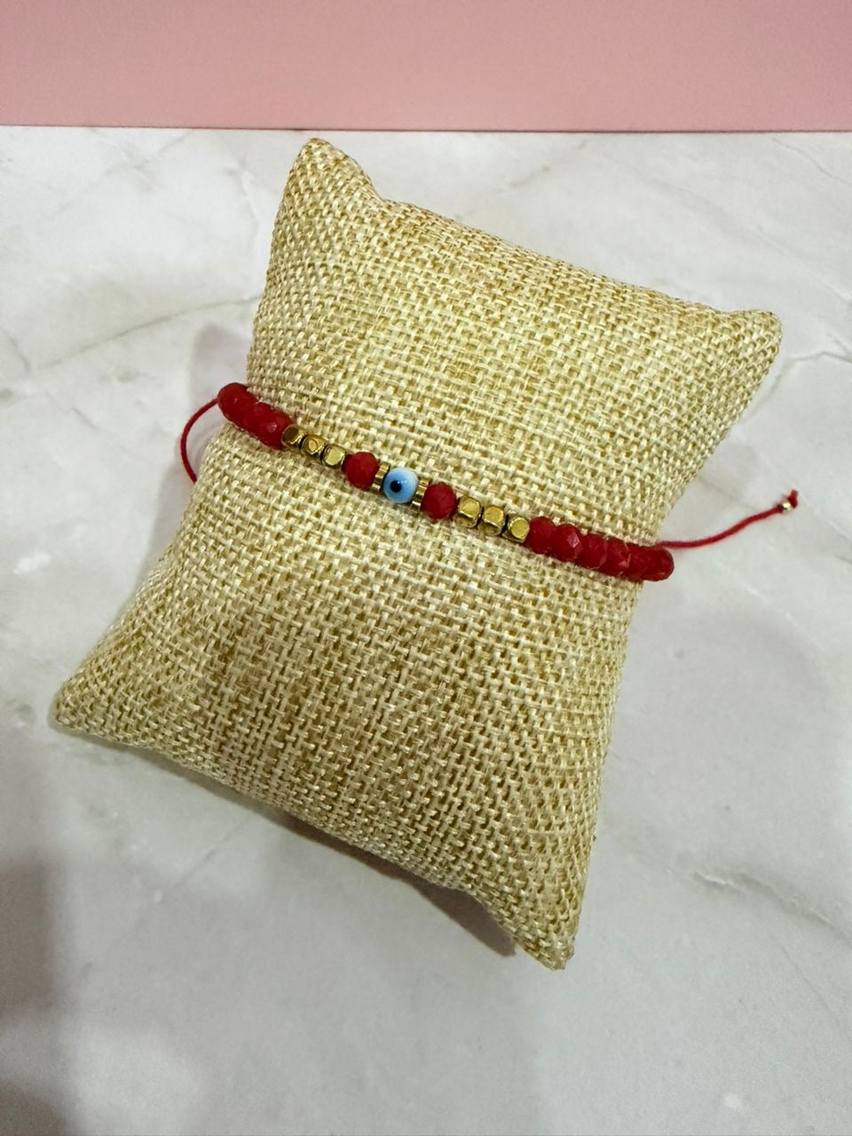 Pulseras variadas