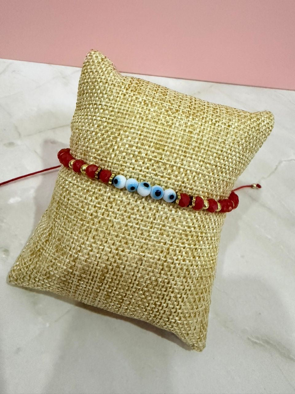 Pulseras variadas